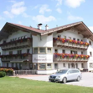 pension-sonnenheim-schonberg-im-stubaital.ischgl-hotels.net/