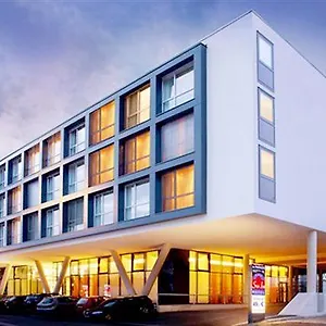 star-inn-airport.salzburghotels.net/