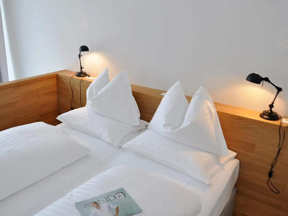 Graetzlhotel Schoenbrunn Vídeň 3*,